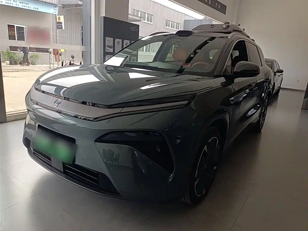 BYD Tang L L 2025 DM 175KM