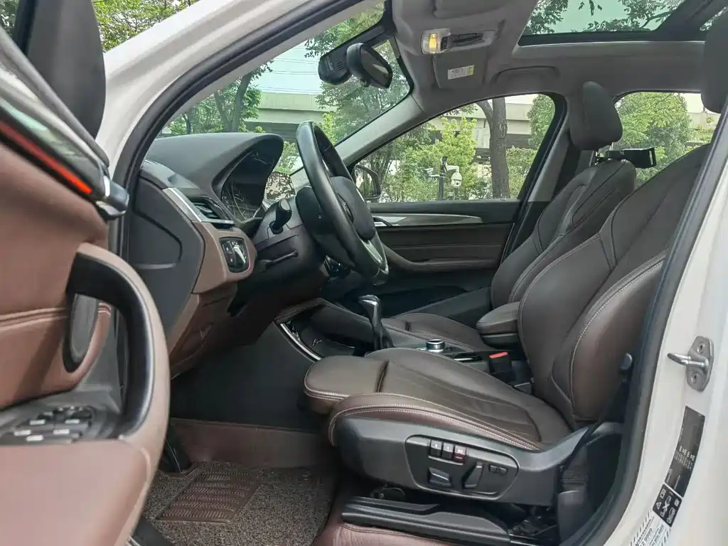 BMW X1 — миниатюра 5