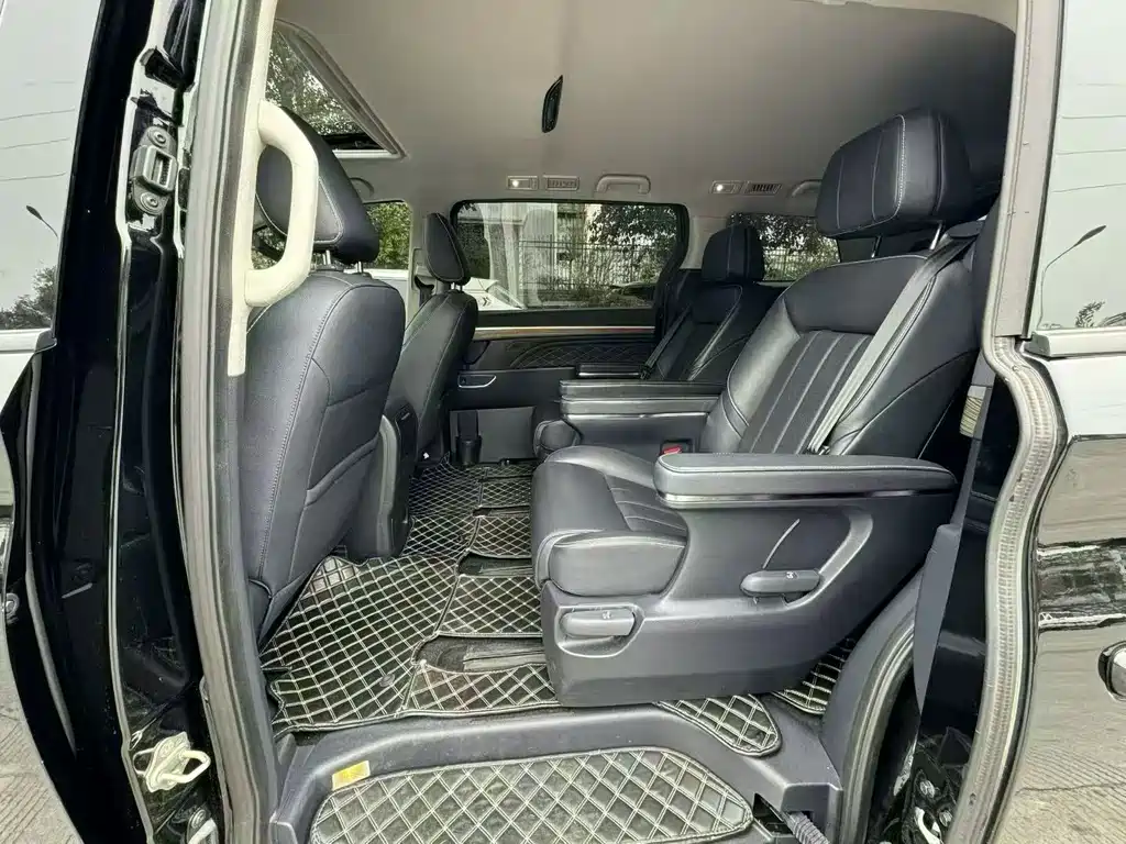 GAC M8 2020 390T Premium