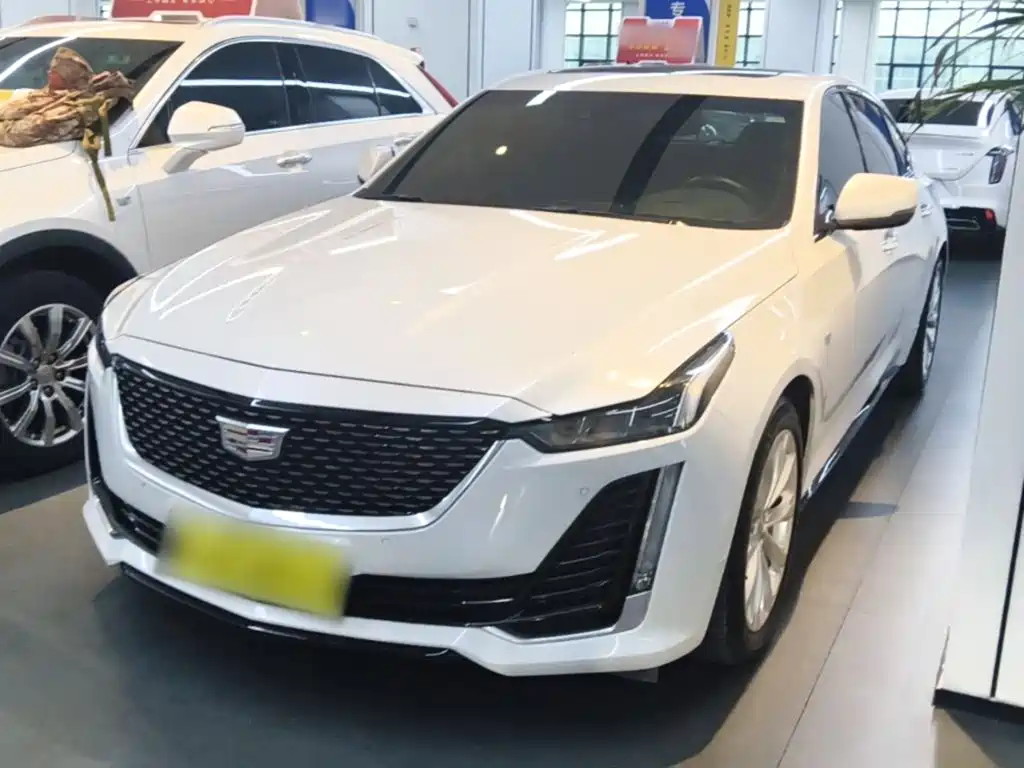 Cadillac CT5 — миниатюра 2