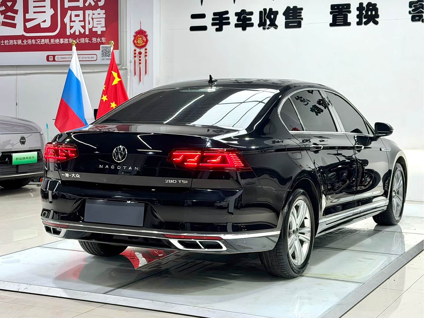 Volkswagen Magotan 1.4 л 2023 г. Чёрный, пробег 10500 км