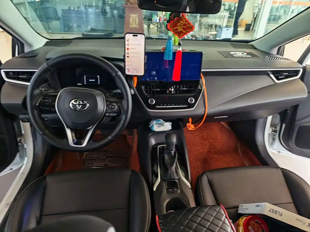 Toyota Corolla — миниатюра 3