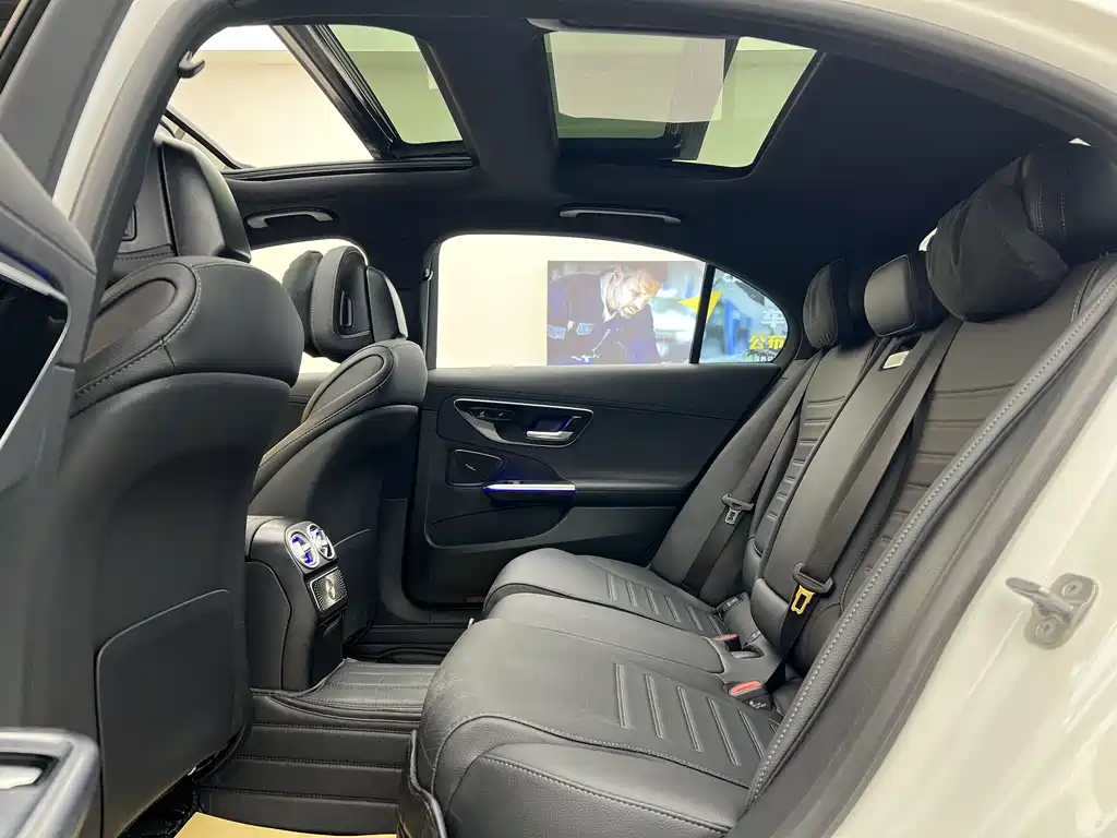 Mercedes-Benz C-Class C 2025 C 260 L Sport