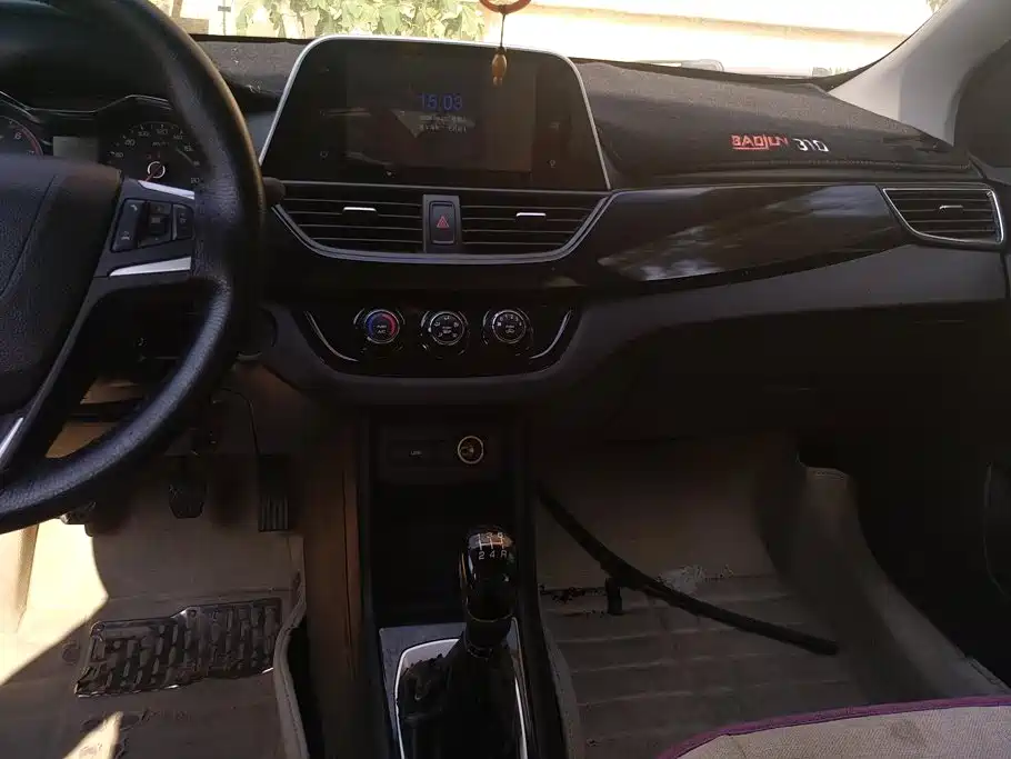 Baojun 310 — миниатюра 15
