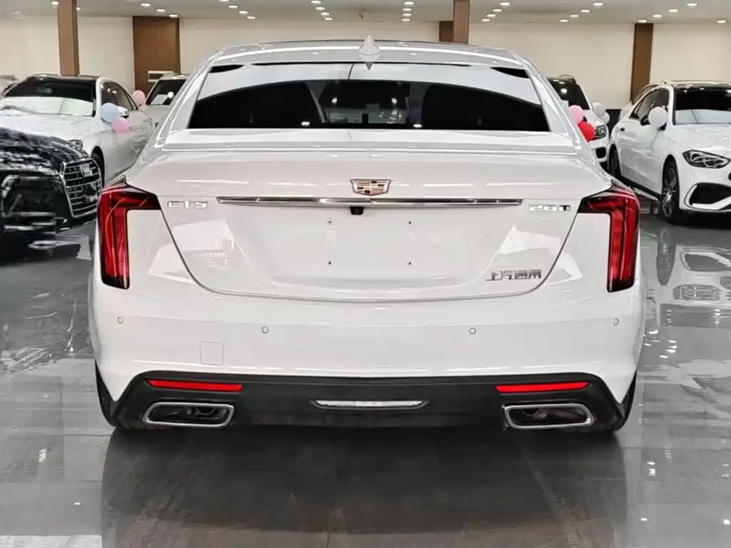 CADILLAC CT5