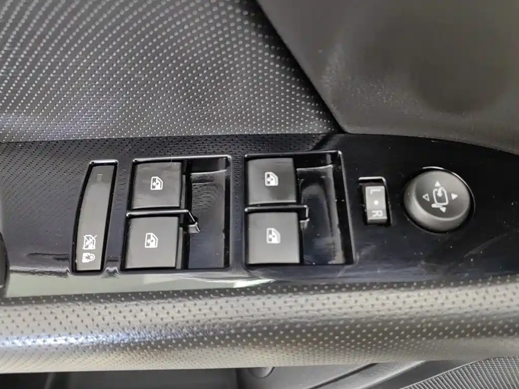 Cadillac XTS — миниатюра 9