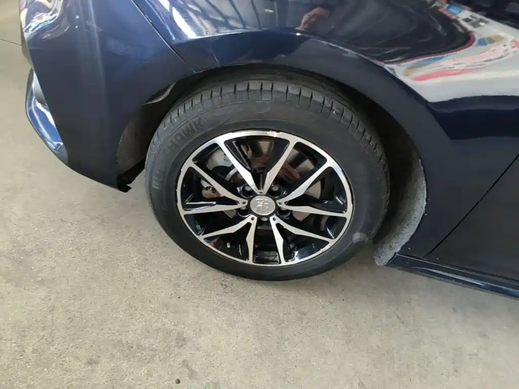 BYD MAX — миниатюра 23