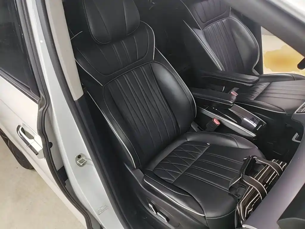 Roewe iMAX8 — миниатюра 25