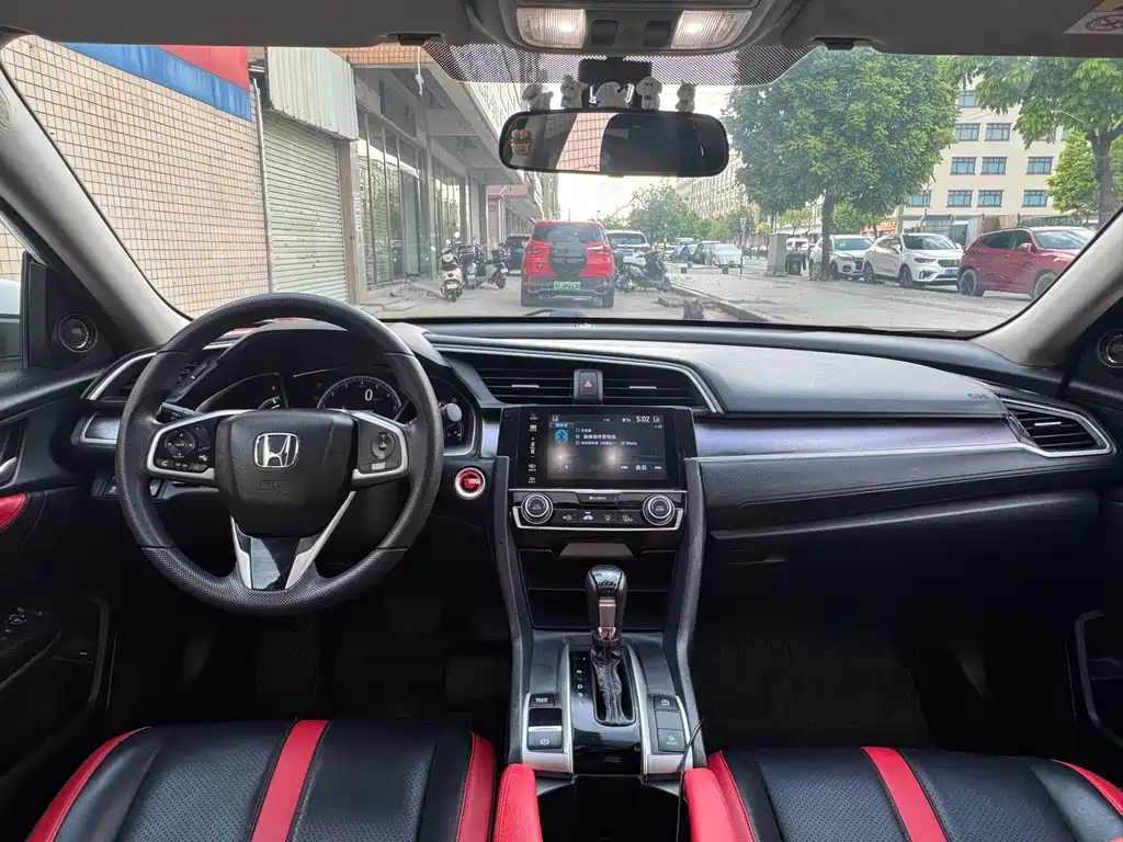 Honda Civic — миниатюра 15