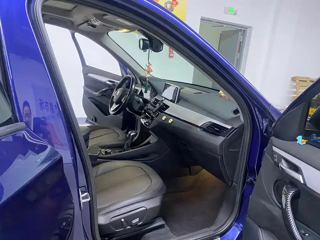 BMW X1 — миниатюра 5