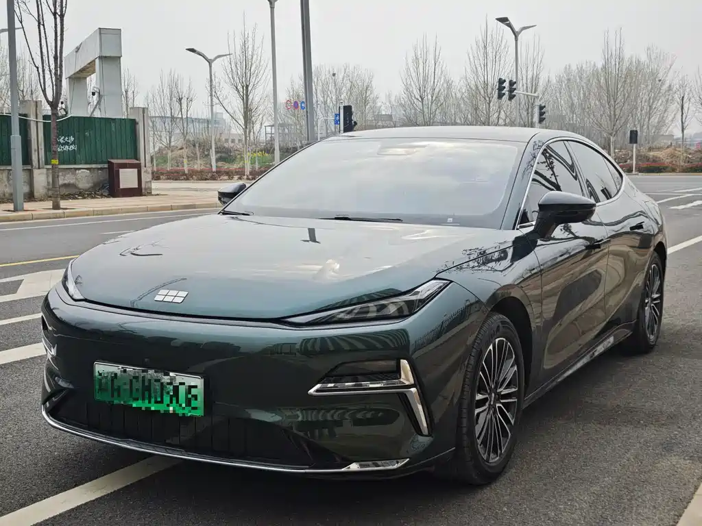 GEELY GALAXY GALAXY SPARKLE 8