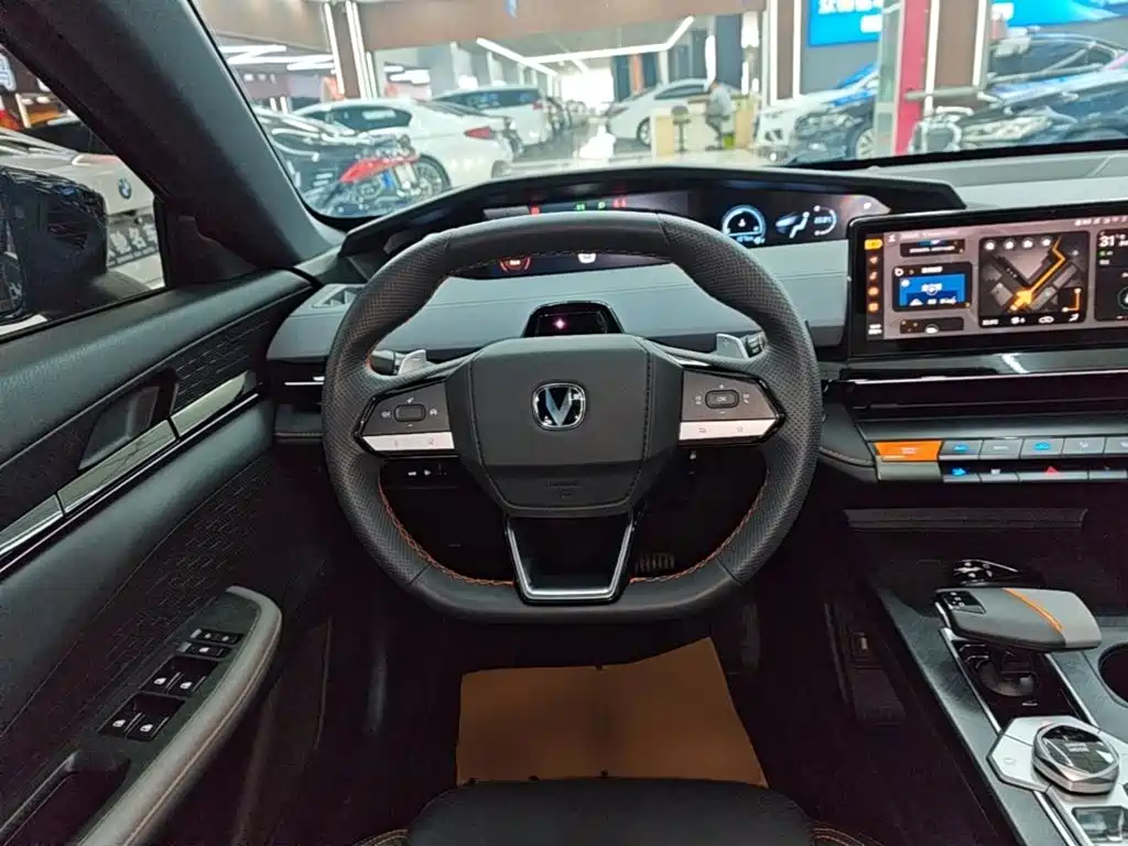Changan UNI-V — миниатюра 11