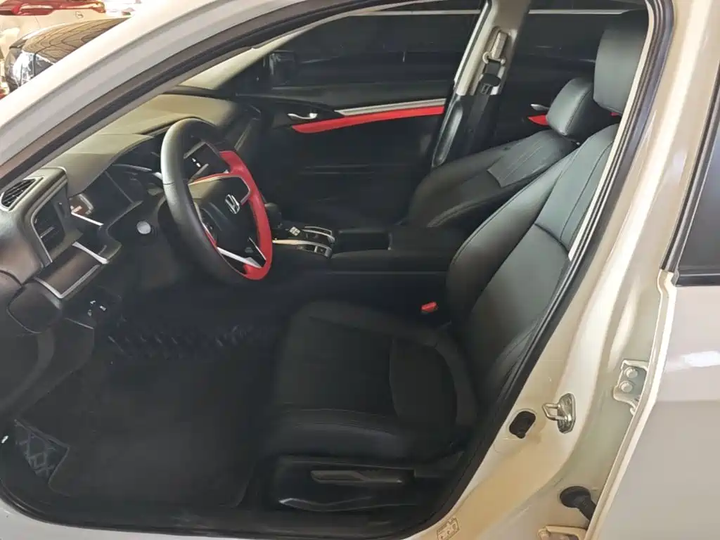 Honda Civic — миниатюра 15