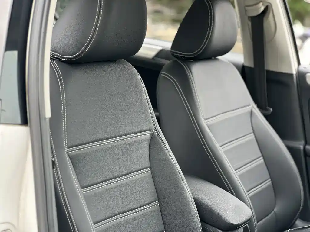 Volkswagen Sagitar — миниатюра 4