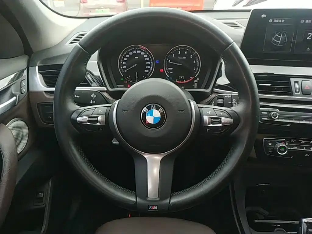 BMW X1 — миниатюра 11