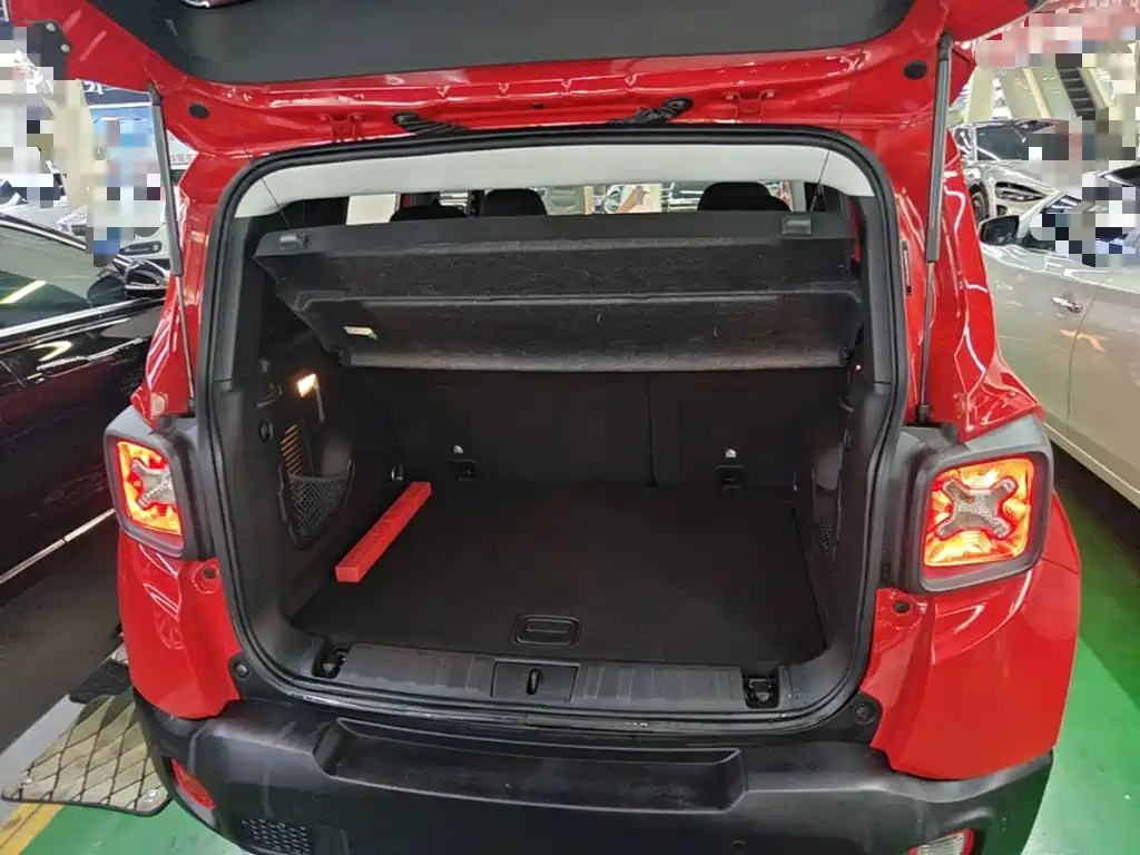 Jeep Renegade — миниатюра 19