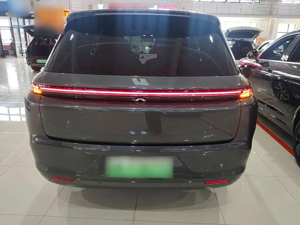 Li Auto Li L8 — миниатюра 6