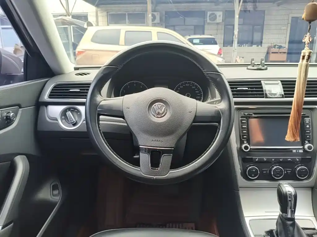 Volkswagen Passat — миниатюра 15