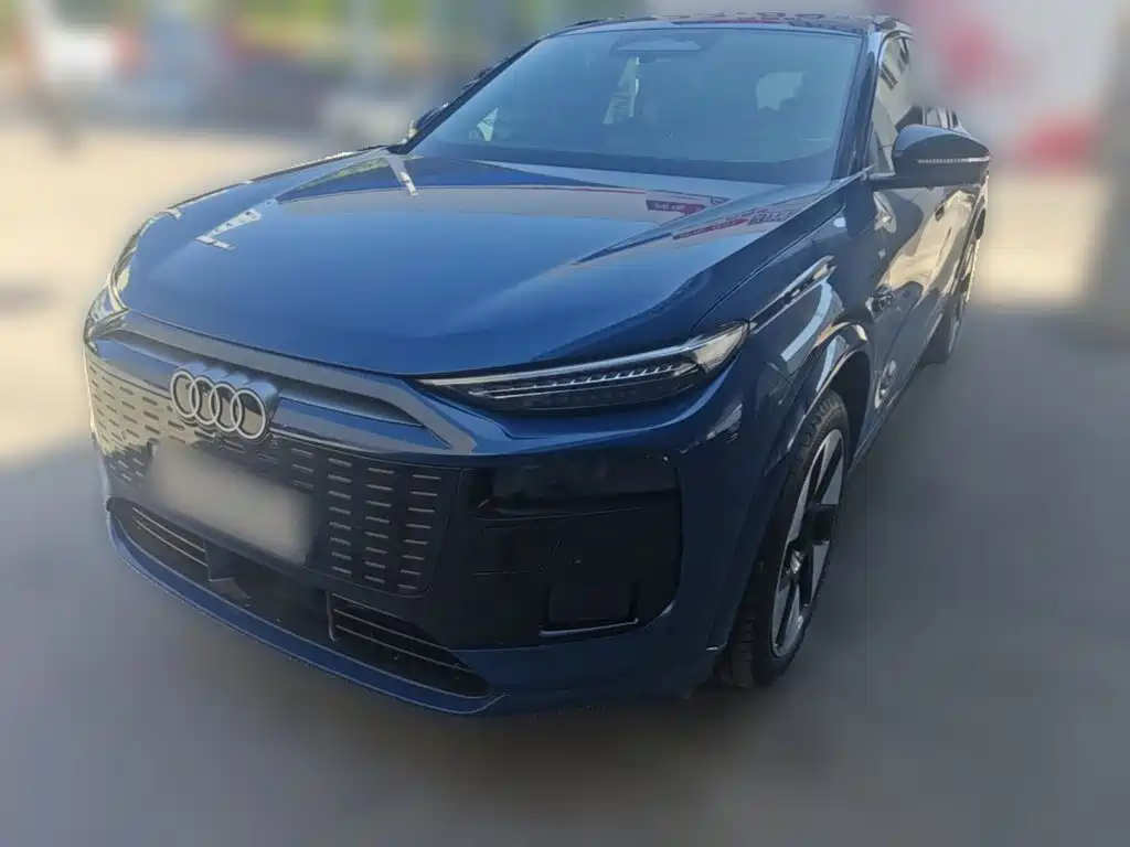 Audi Q6L e-tron
