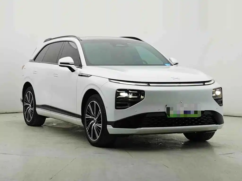 XPeng G9 — миниатюра 3
