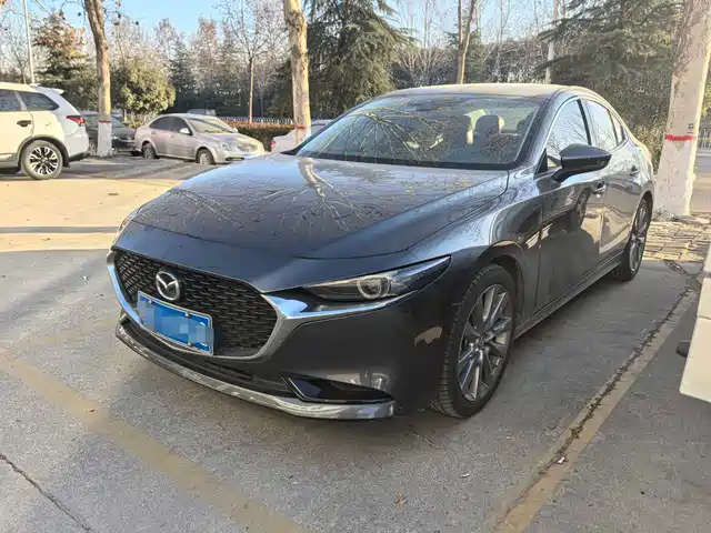 mazda 3-angkesaila
