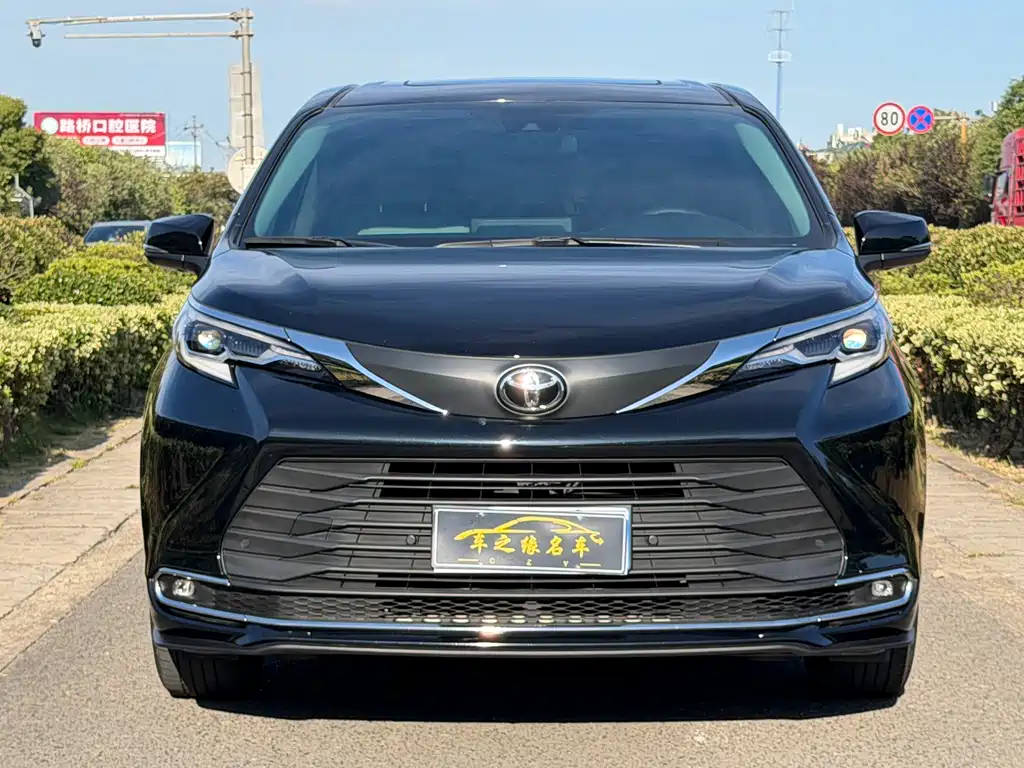 Toyota Sienna 2024 2.5L Comfort