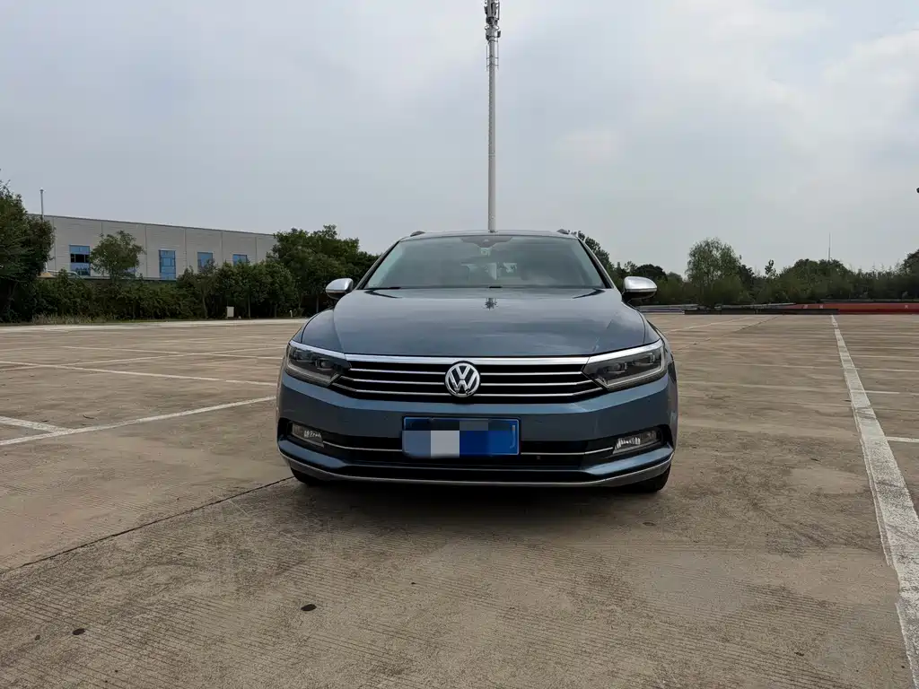 Volkswagen Viloran — миниатюра 2
