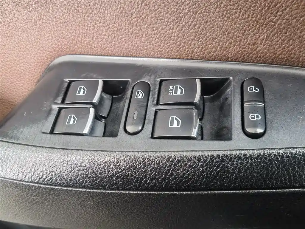 DONGFENG SCENERY 580