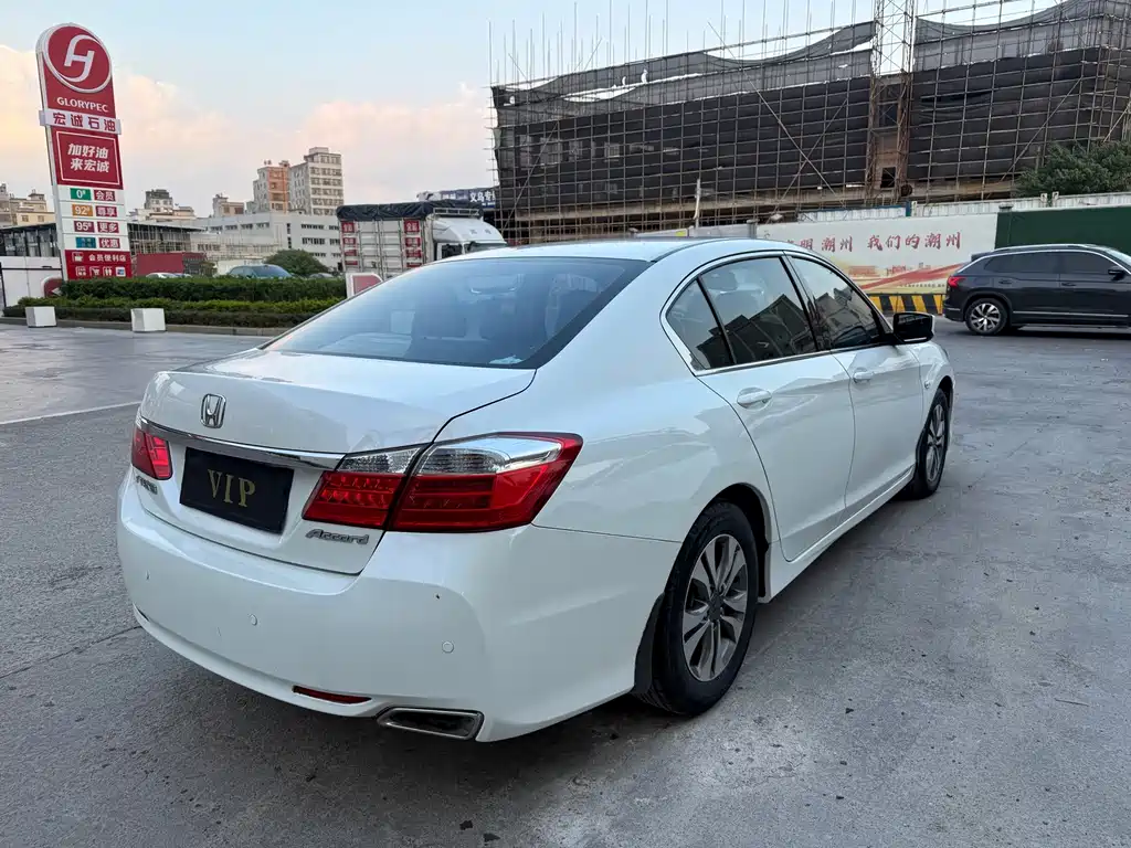 Honda Accord — миниатюра 25