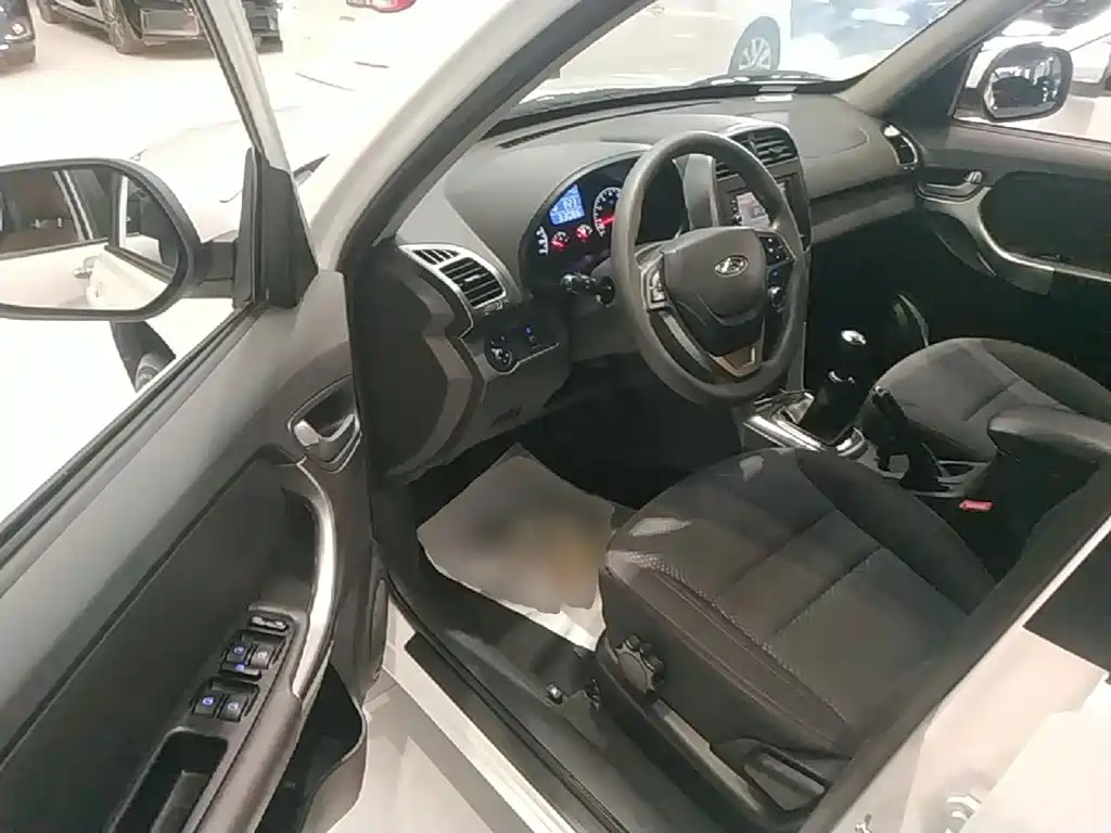 Chery Tiggo 3 — миниатюра 16