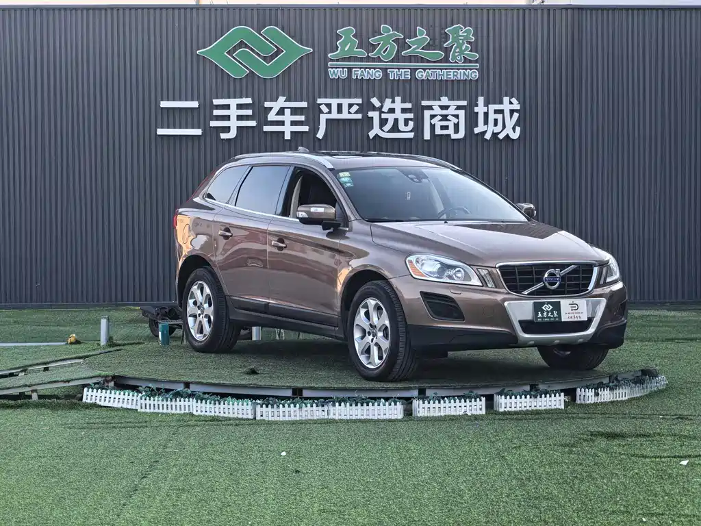 Volvo XC60 (Import) — миниатюра 4