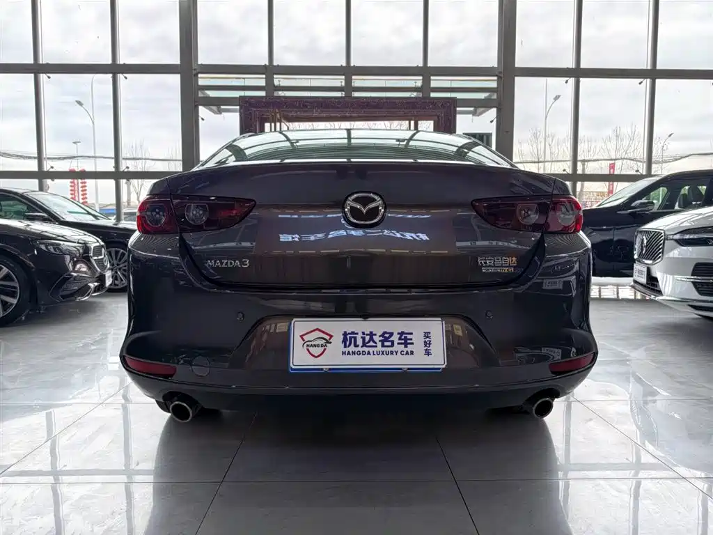 MAZDA 3 ANGKESAILA