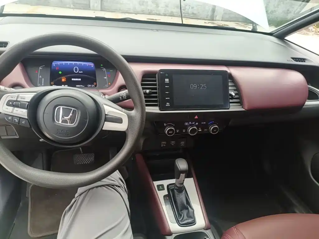 Honda Life — миниатюра 10