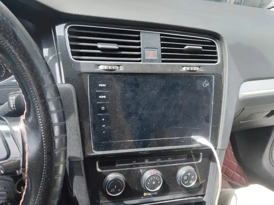 Volkswagen Golf — миниатюра 13