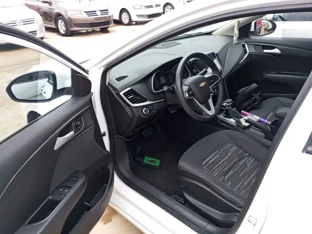Chevrolet Cavalier — миниатюра 16