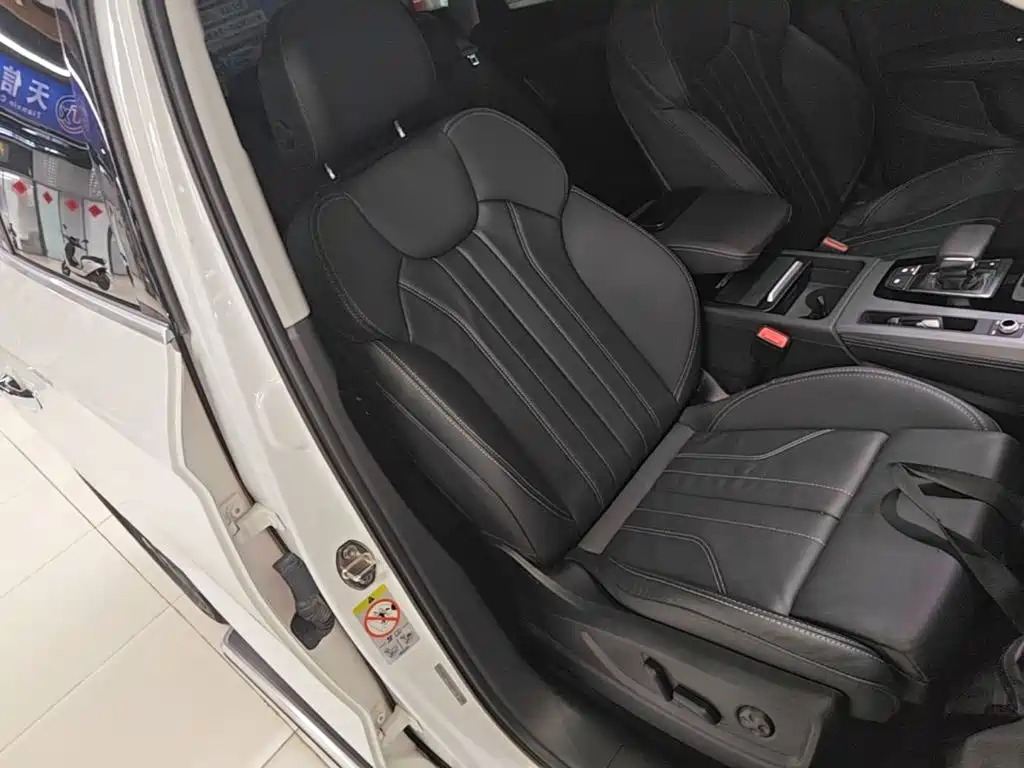 Audi Q5L — миниатюра 25