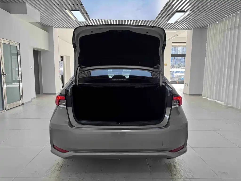 Toyota Corolla — миниатюра 19