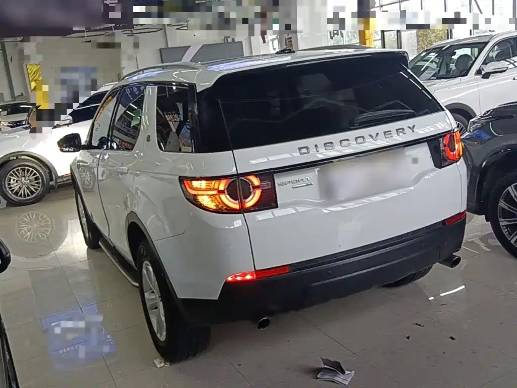 Land Rover Discovery Sport — миниатюра 5