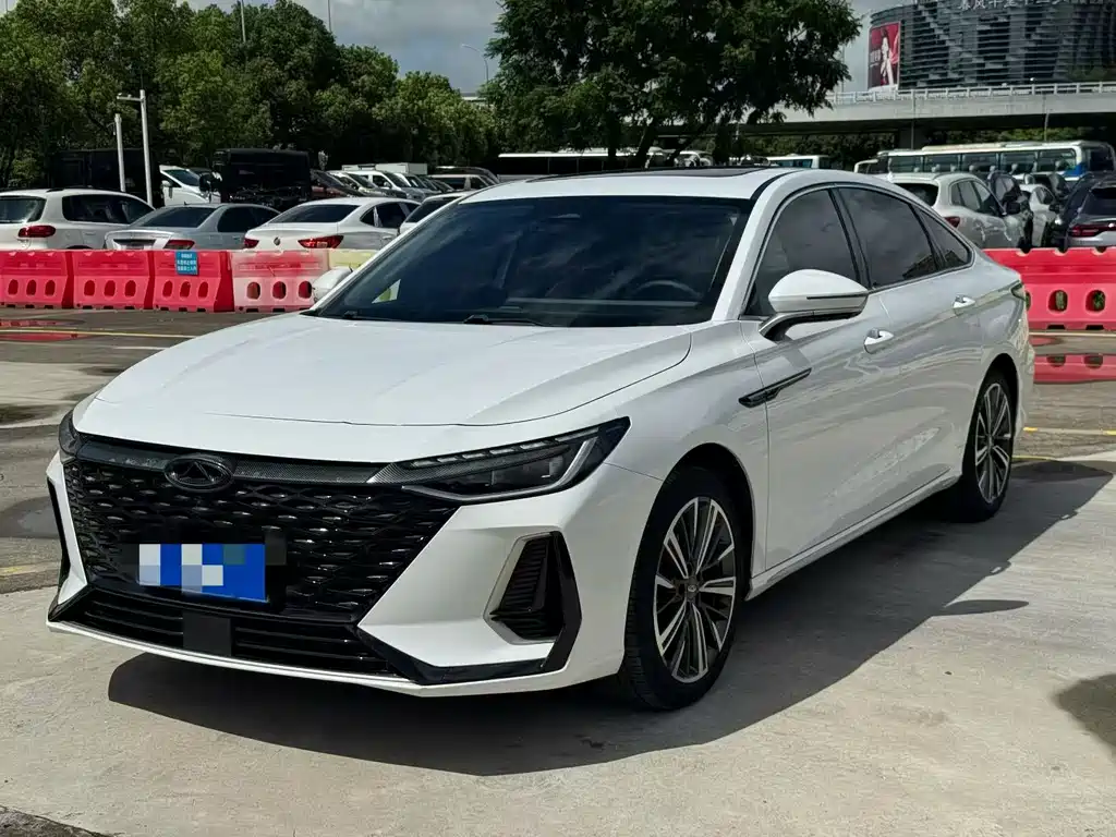 Chery Arrizo 8
