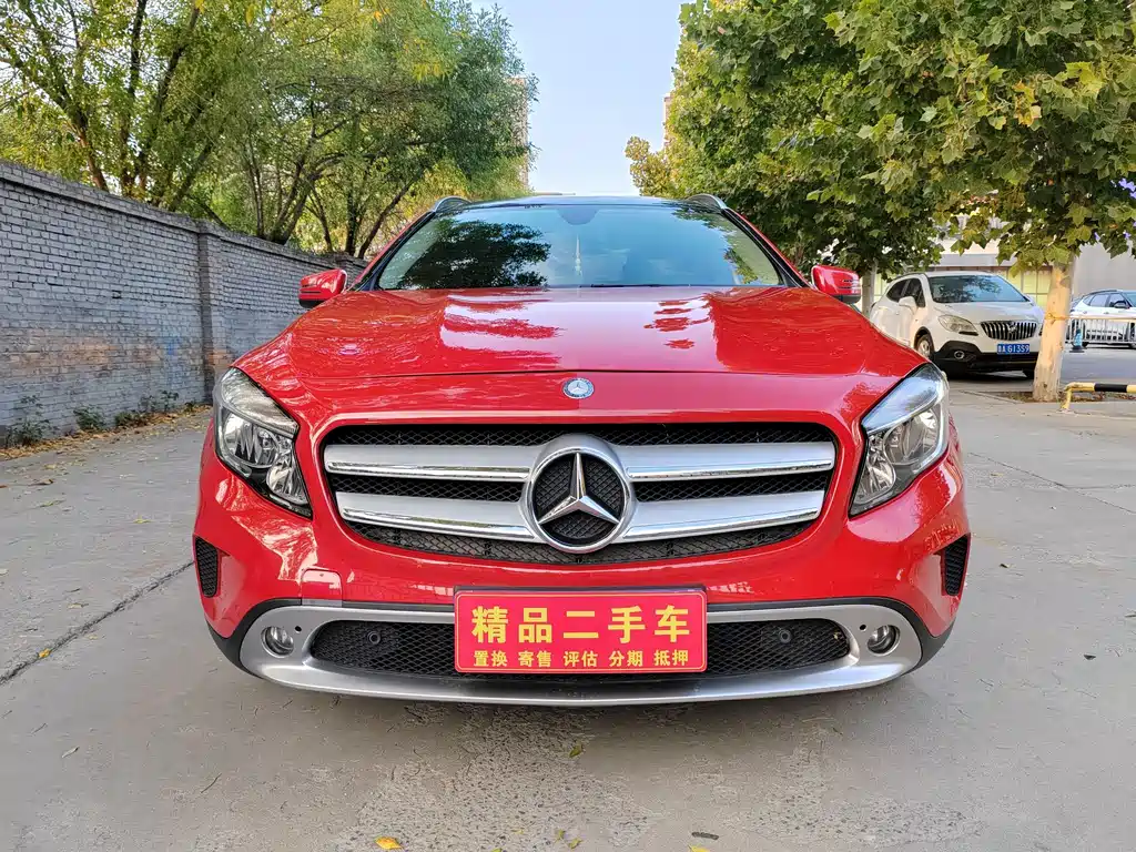 Mercedes-Benz GLA — миниатюра 2
