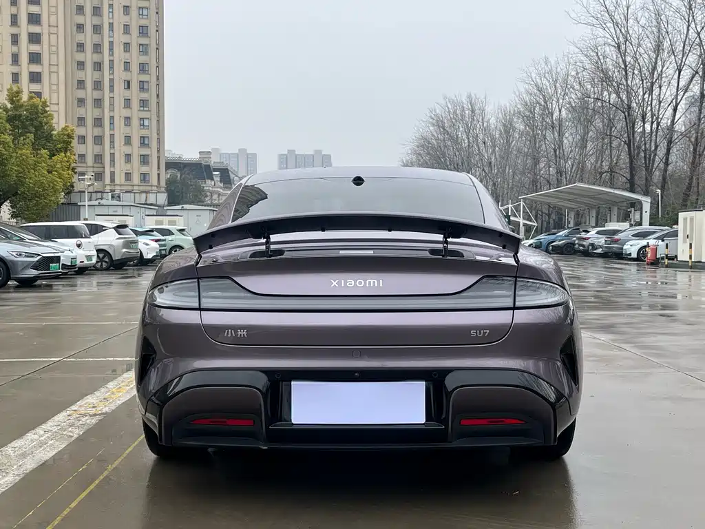 XIAOMI CAR XIAOMI SU7