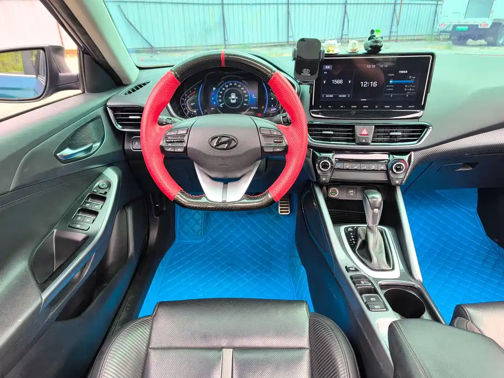 Hyundai Fista — миниатюра 10