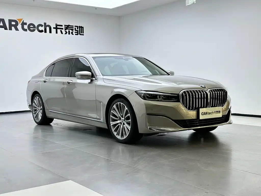 BMW 7 Series — миниатюра 12