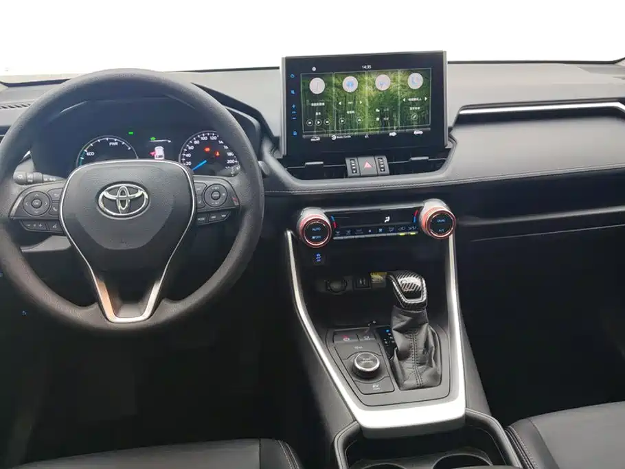 Toyota Wildlander — миниатюра 12