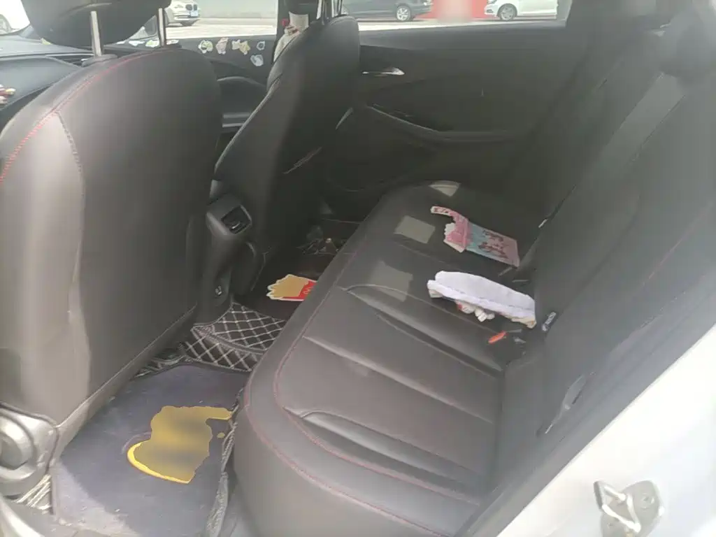 Buick Verano — миниатюра 17