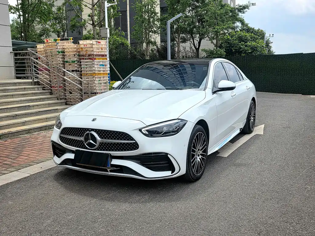 Mercedes-Benz C-Class 2023