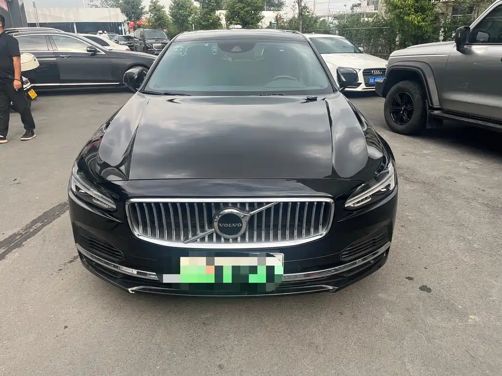 Volvo S90 PHEV — миниатюра 2