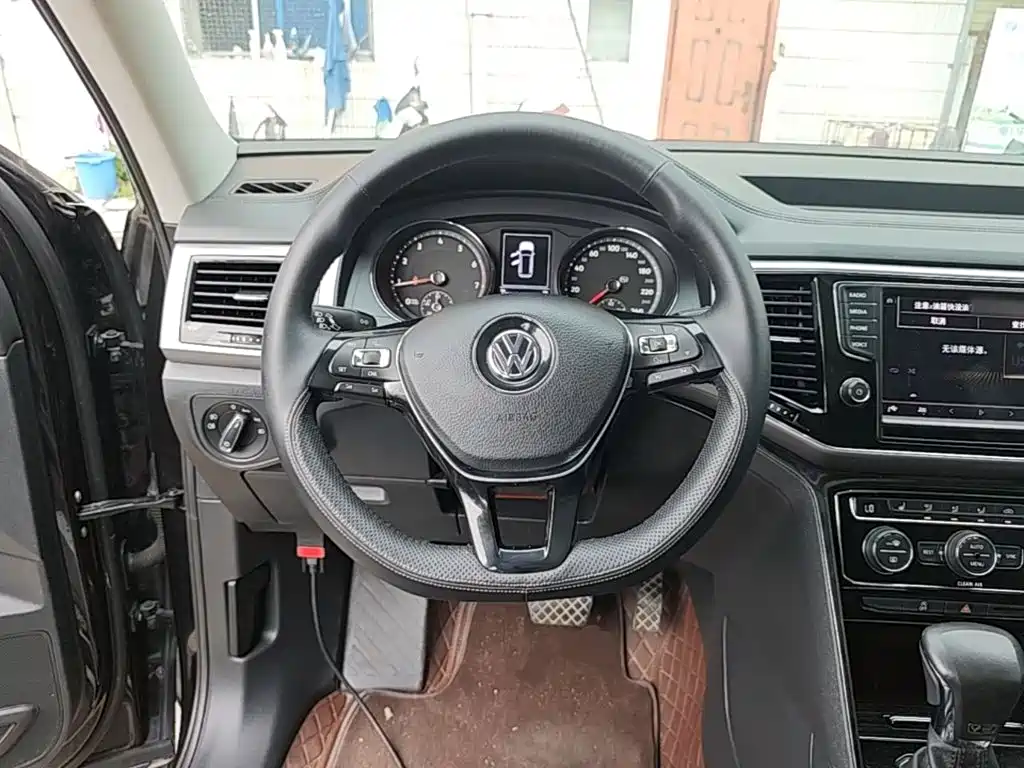 Volkswagen Teramont — миниатюра 11
