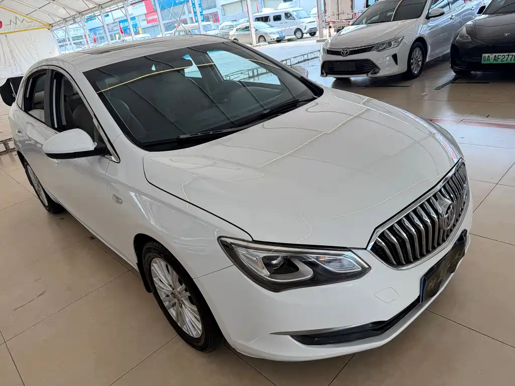 Buick Excelle — миниатюра 4