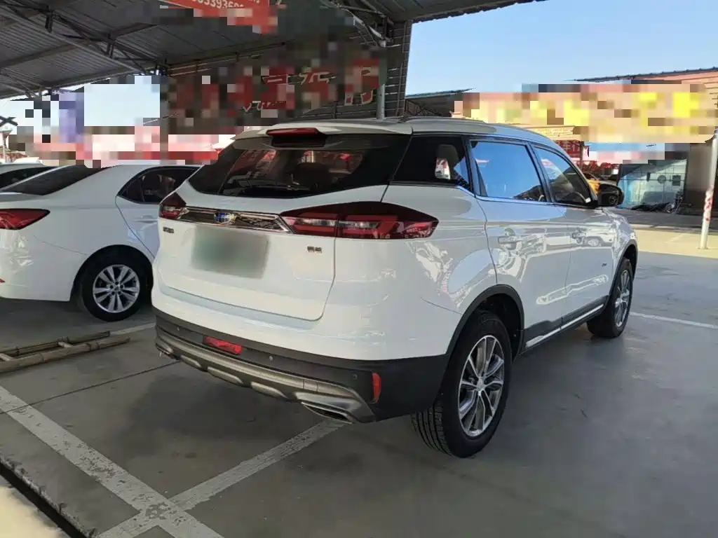 Geely Boyue — миниатюра 7